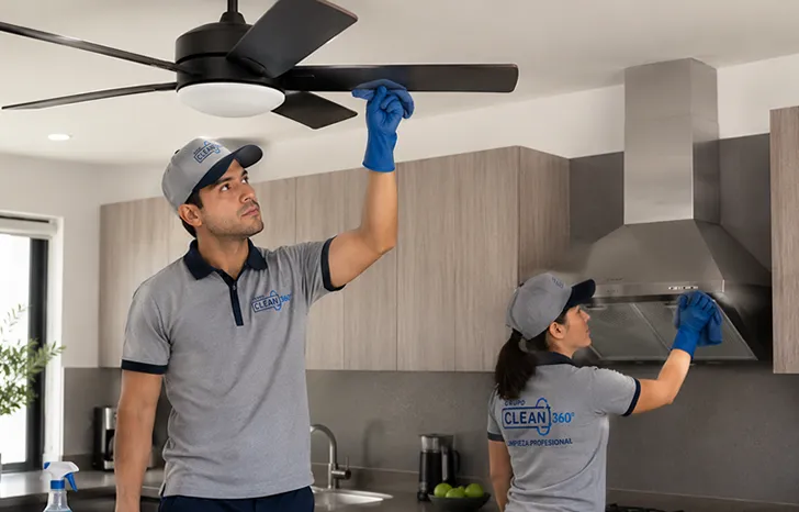 Limpieza Profunda de Cocinas (Interior/Exterior) profesional de Clean360 en Santiago Oriente